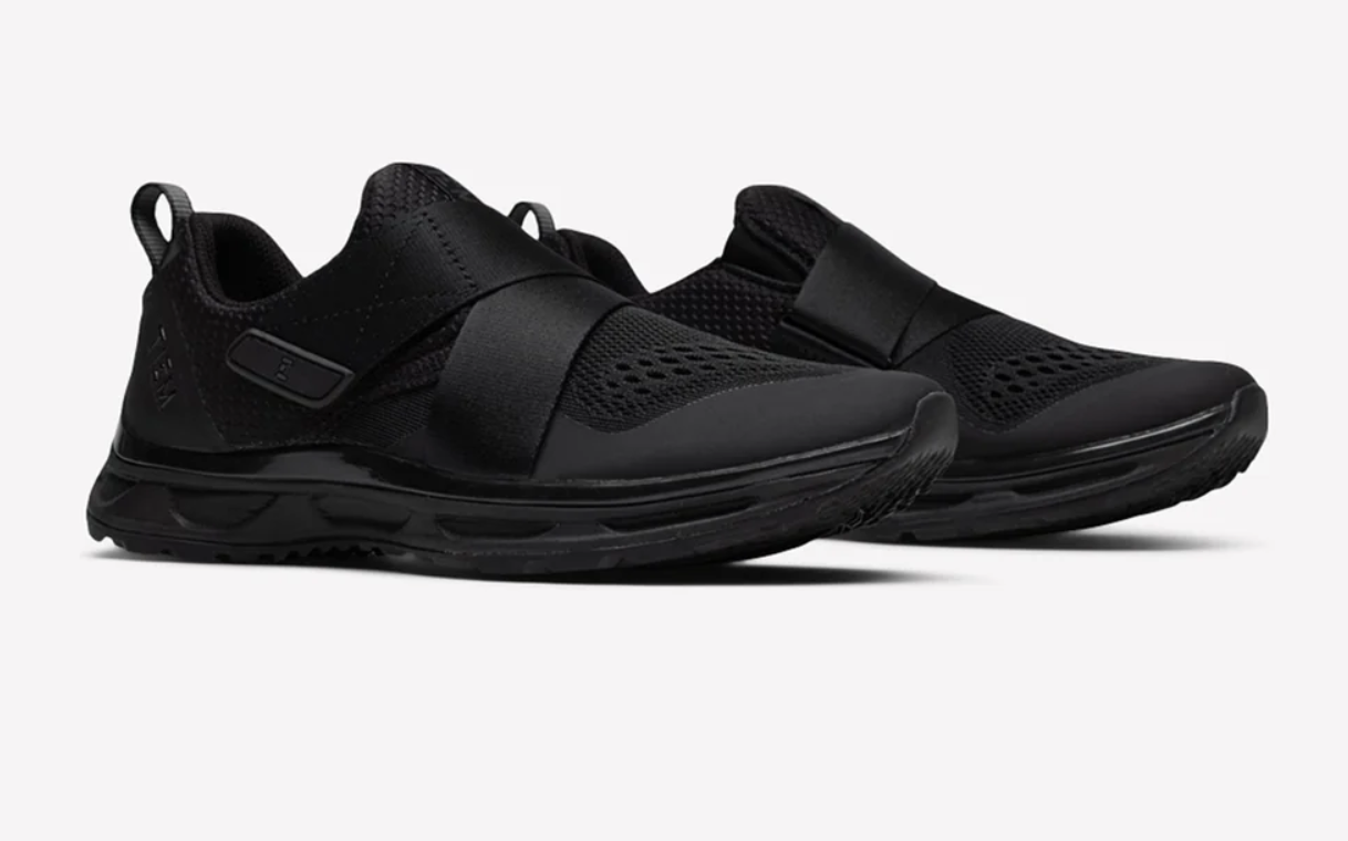 Slipstream - Triple Black